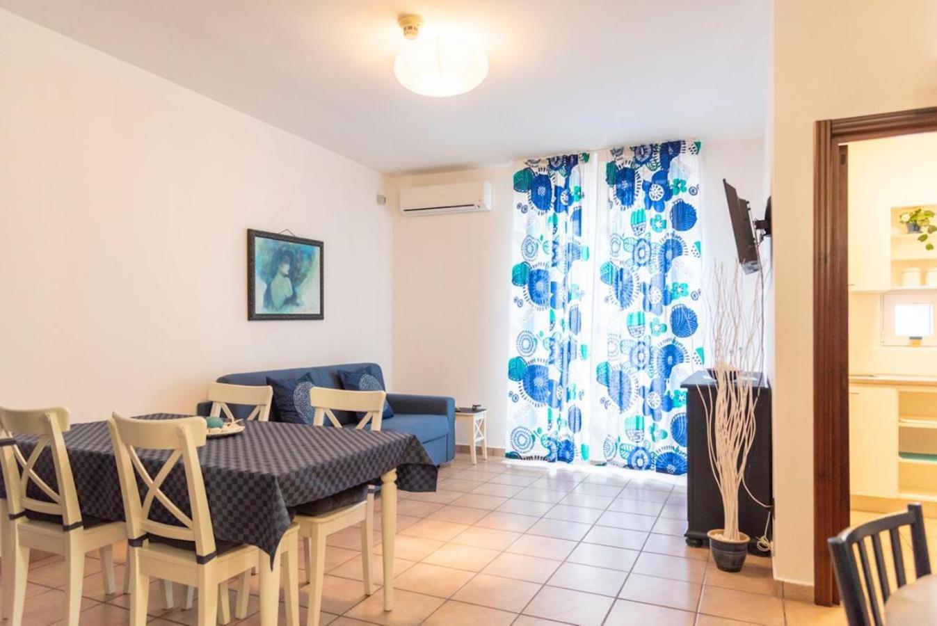 Blu Sun Apartment In Complesso Riva Del Sole Giovinazzo Eksteriør bilde
